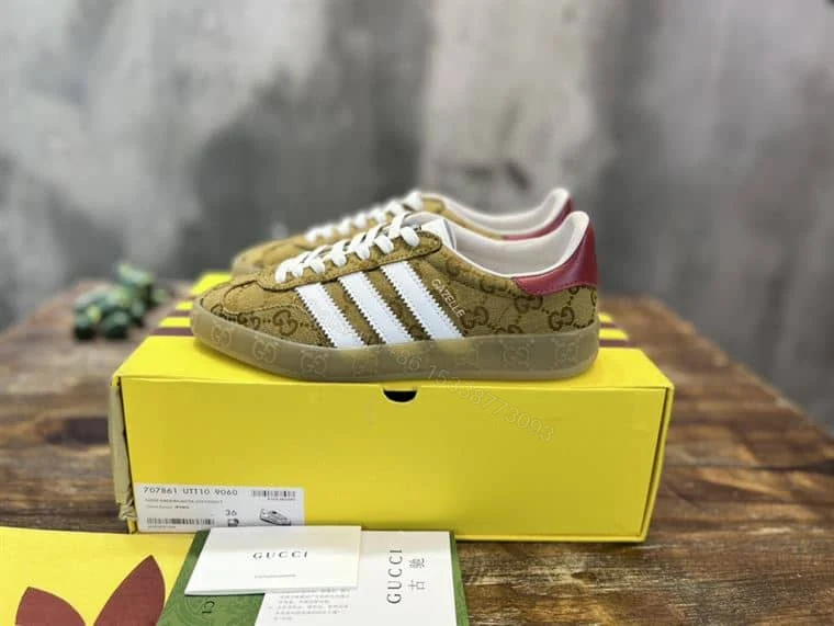 GUCCI GAZELLE SNEAKER – GC114 — view 1