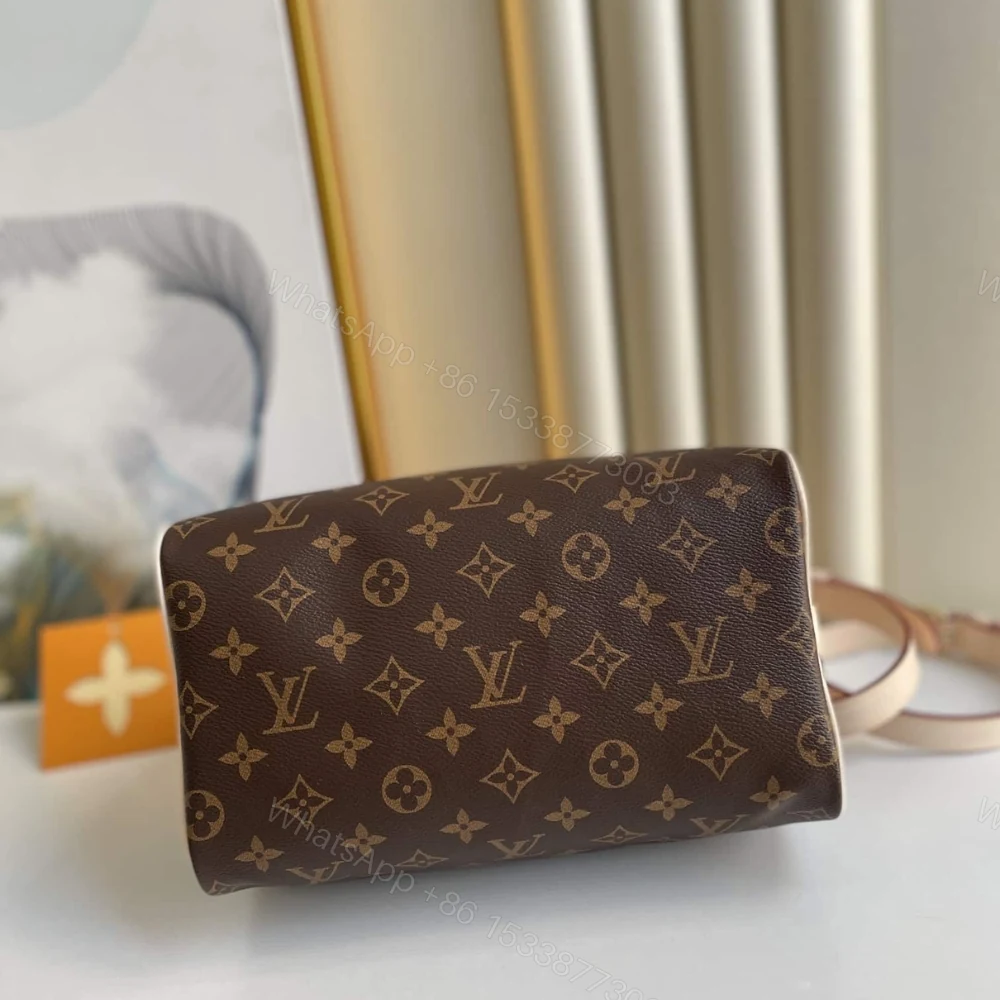 View 4 of Louis Vuitton Speedy Bandoulière 25 Brown 25Cm M41113