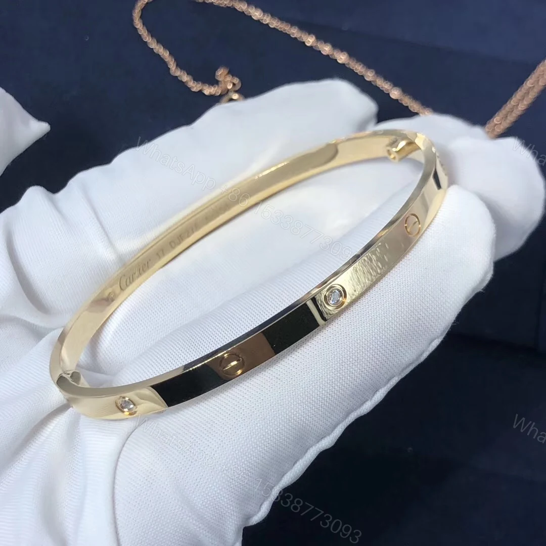 Cartier Love Bracelet, small model — view 1