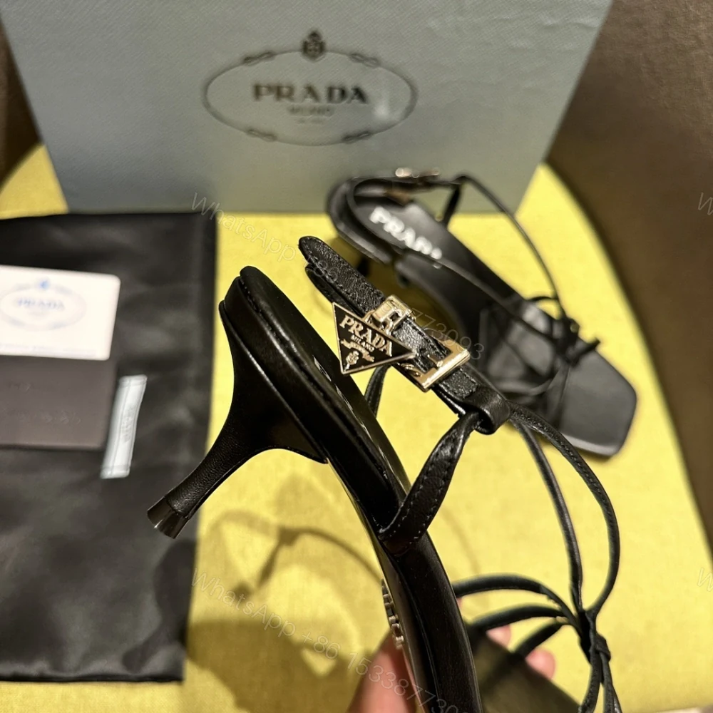 View 8 of 高仿Prada*1X504B方頭一字中踭涼鞋5.5CM黑色免檢版