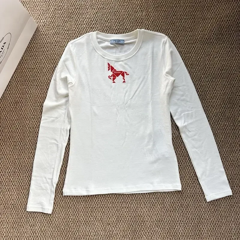 Geometric Dog Knit Tee: White, Premium Minimalist Style, Durable Comfort — view 1