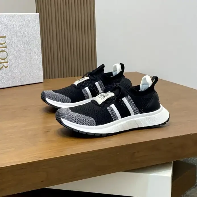 View 5 of DIOR RUN’N’DI0R SNEAKERS BLACK AND WHITE TECHNICAL MESH – CD244