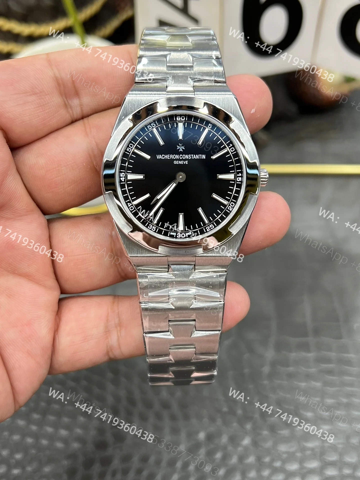 Super Clone Vacheron Constantin Overseas 4500V- Black Dial Stainless Steel Watch — view 1