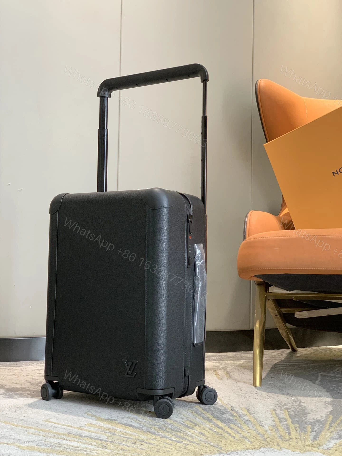 View 3 of Louis Vuitton Horizon 55 Suitcase Grained Leather Black 55Cm M10240