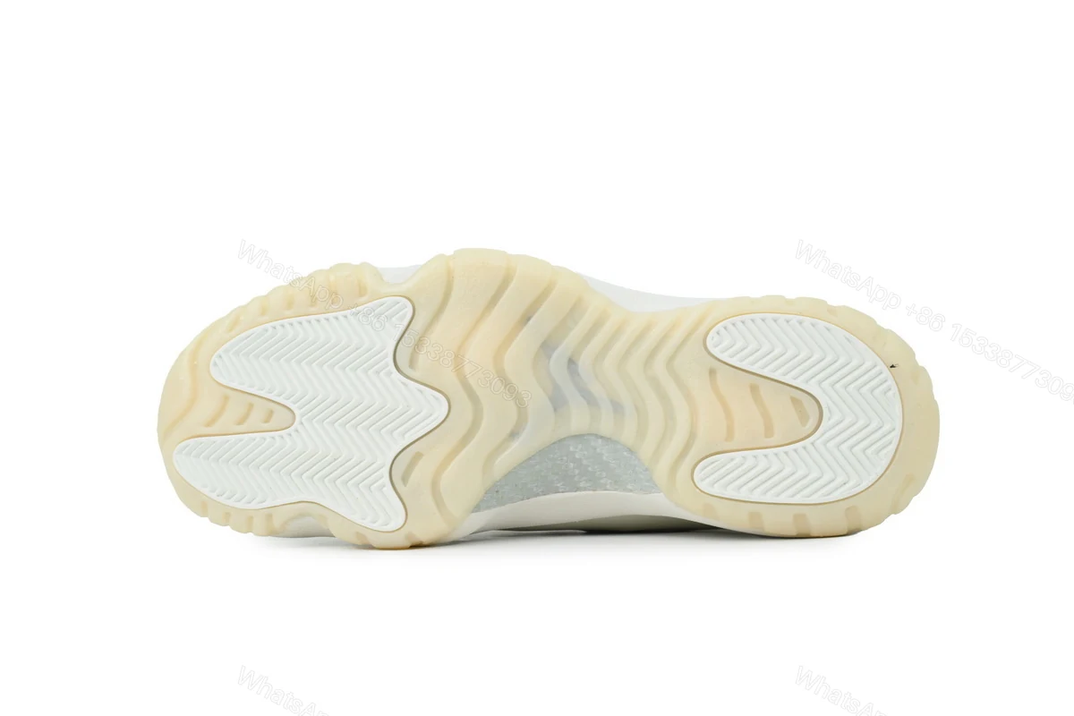 View 3 of Air Jordan 11 Retro 'Grand Finale' AR0715-110