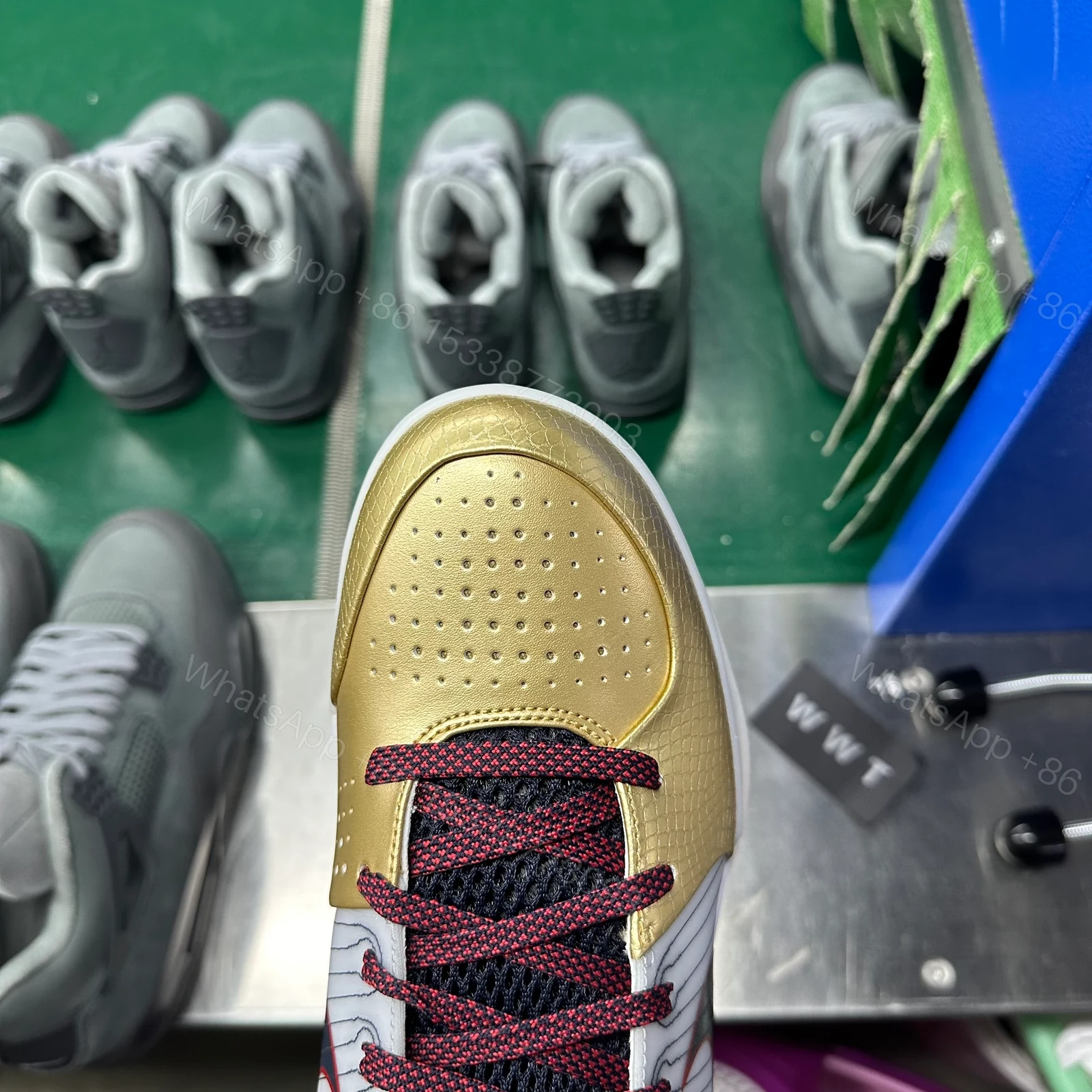 View 5 of Nike Kobe 4 Protro Gold Medal (2024)
