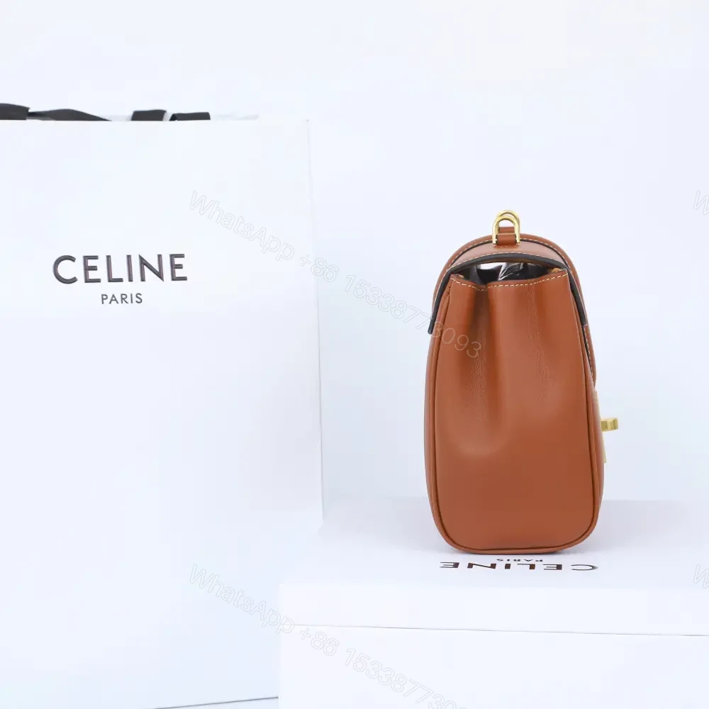 View 5 of 高仿Celine*Soft16系列單肩包196853棕色免檢版
