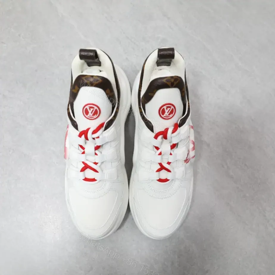 View 2 of LV ARCHLIGHT SNEAKER – LSVM009