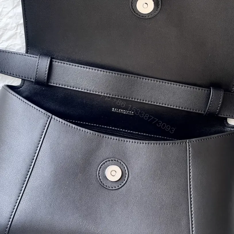 View 10 of 高仿BalenciagaDowntown系列沙漏包黑色M