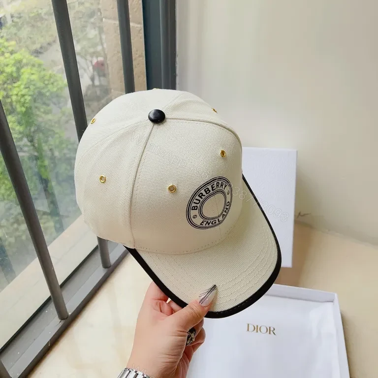 Cream Burberry-Inspired Cap: Premium Cotton, Subtle Shine, Unisex — view 1