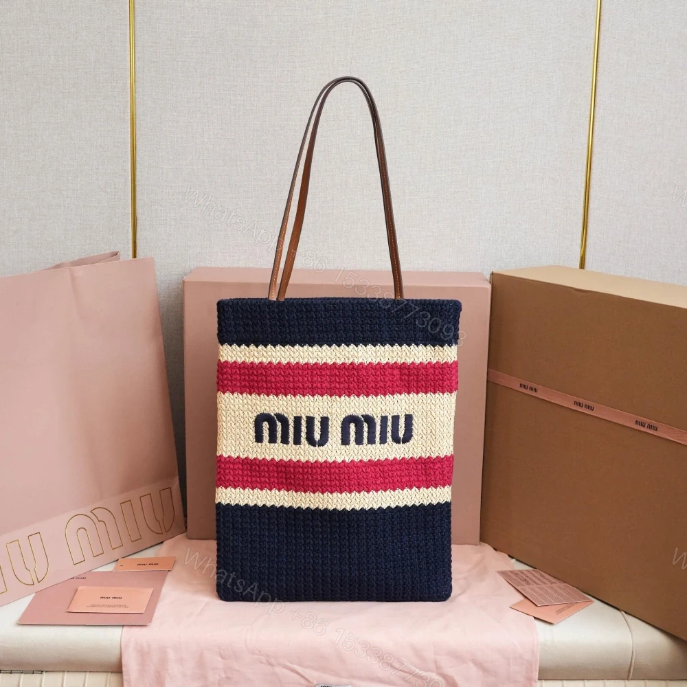 高仿miumiu*5BG248拼色LOGO稻草柳條包深藍色免檢版 — view 1