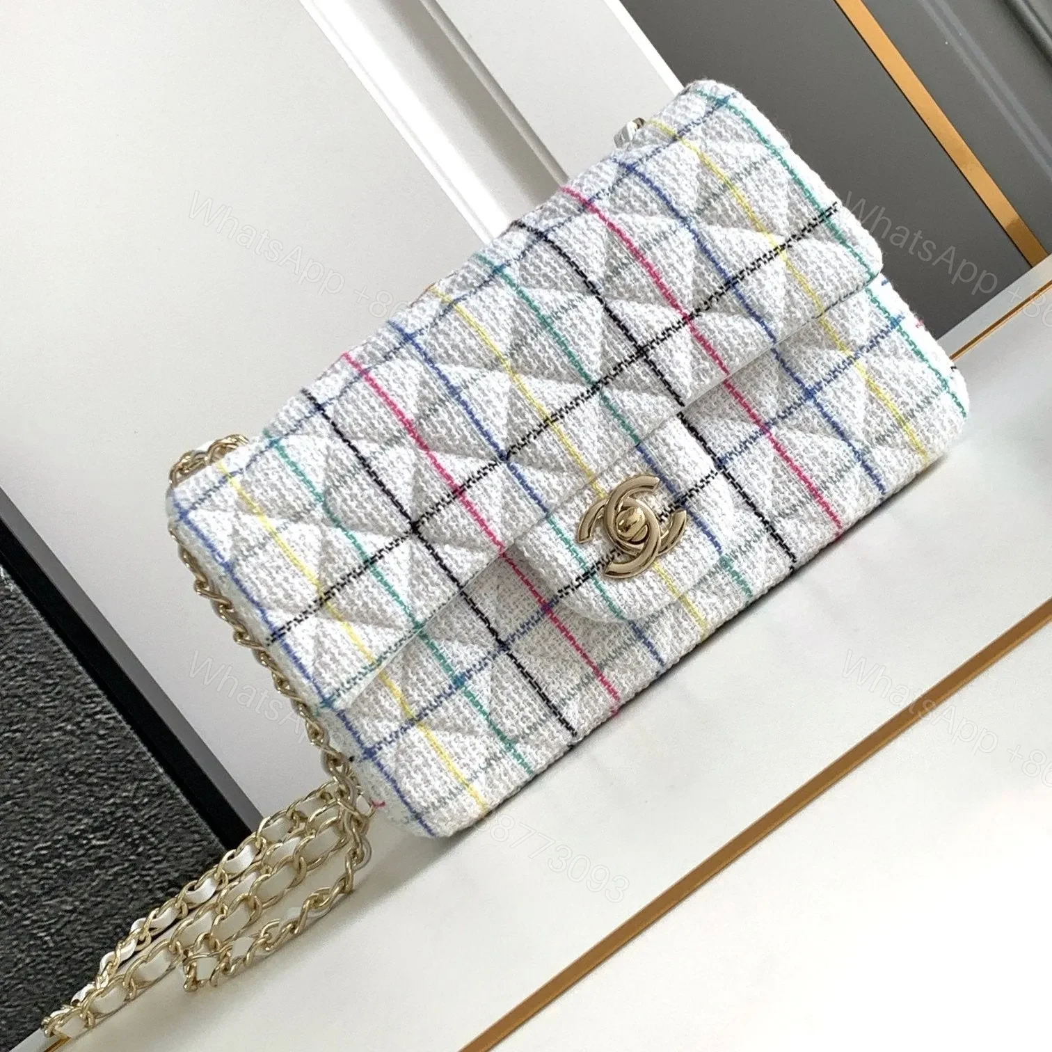 CHANEL MEDIUM 25 CLASSIC BAG IN LIGHT PINK MIX BLACK WOOL TWEED — view 1