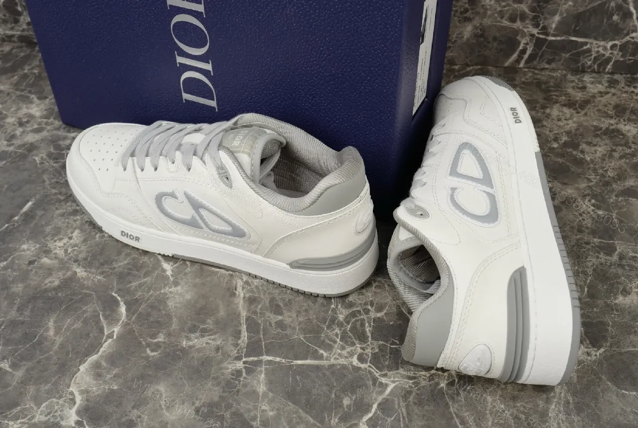 View 9 of Minimalist Luxury Leather Sneakers - Premium Comfort, Everyday Style