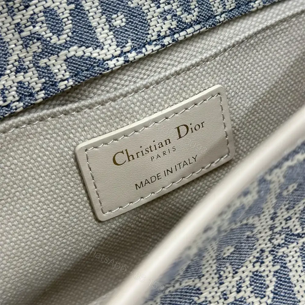 View 7 of 高仿Dior*30Montaigne系列9363M925單肩包白色中號免檢版