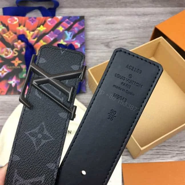 View 3 of LOUIS VUITTON PYRAMIDE 40MM REVERSIBLE BELT – B179
