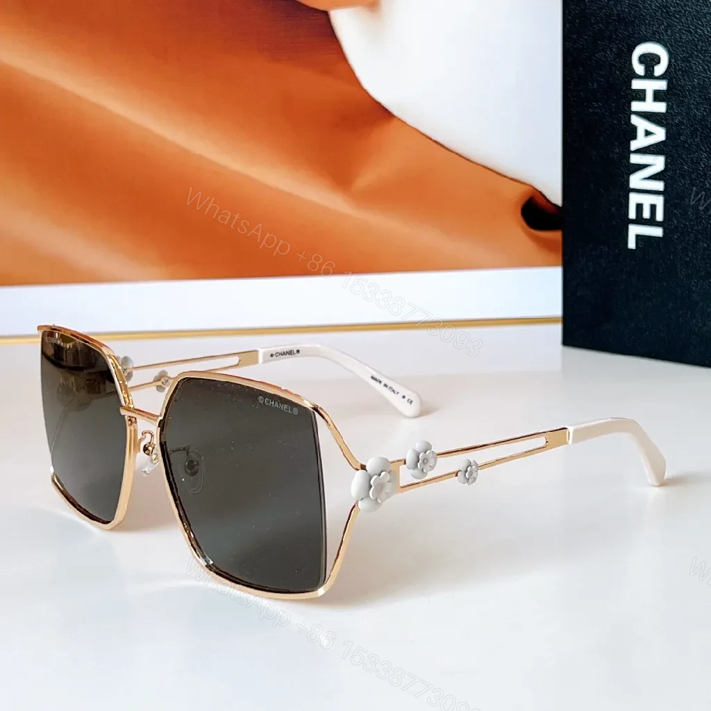 View 6 of Gradient Gold Floral Square Sunglasses – Luxurious Statement-Comfort Glasses