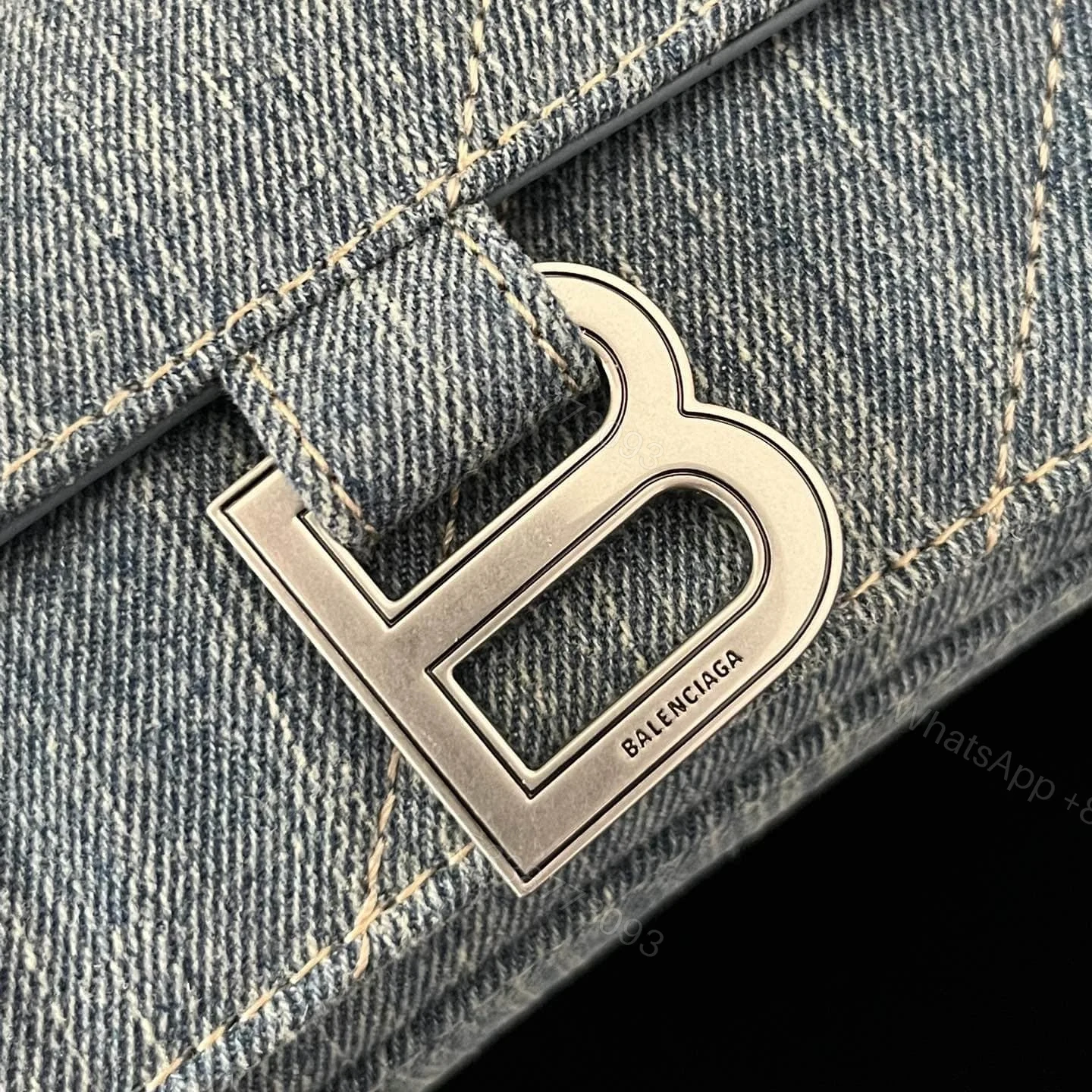 View 10 of 高仿Balenciaga*Crush系列沙漏包牛仔藍S