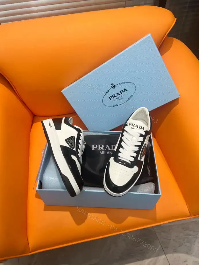 View 4 of DOWNTOWN LEATHER SNEAKERS IN WHITE AND LACQUER BLACK- PRD008