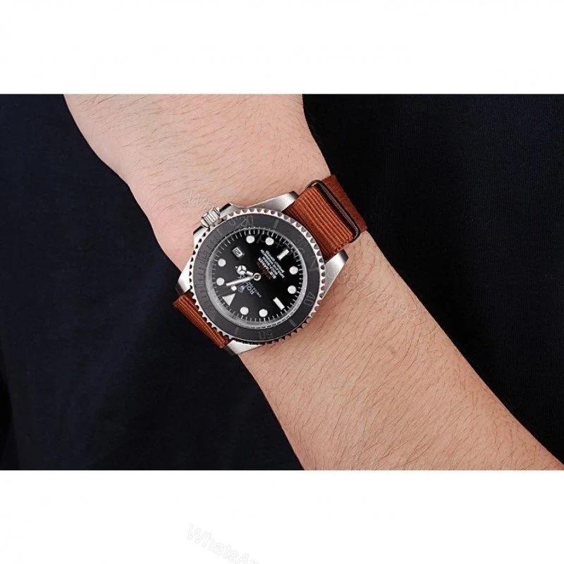 View 10 of Replica Rolex Submariner Black Dial 621387