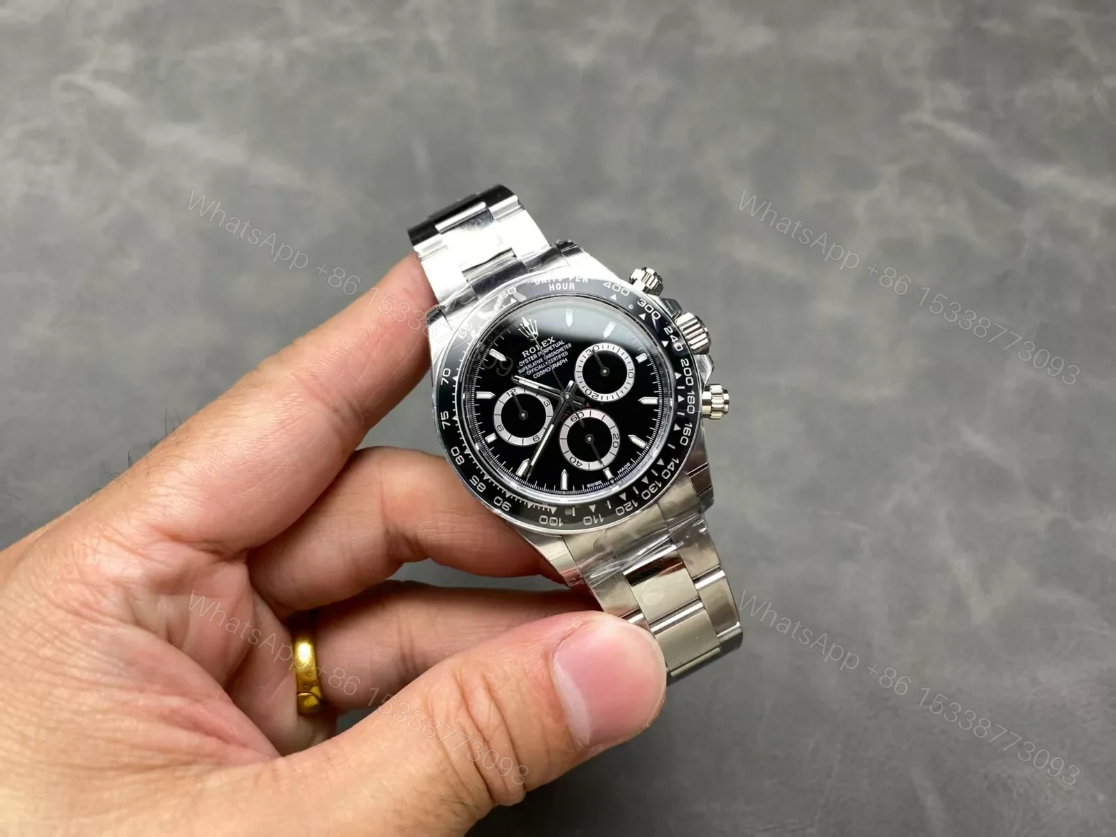 View 4 of Rolex Cosmograph Daytona Super Clone Stainless Steel – Cerachrom Black Dial Oyster 126500LN-0002
