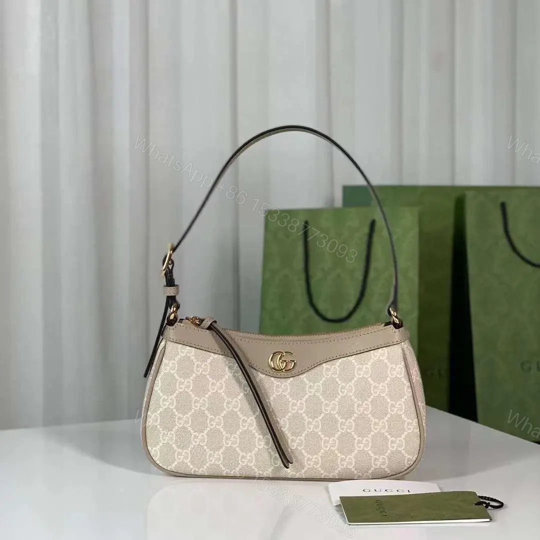 GUCCI — view 1