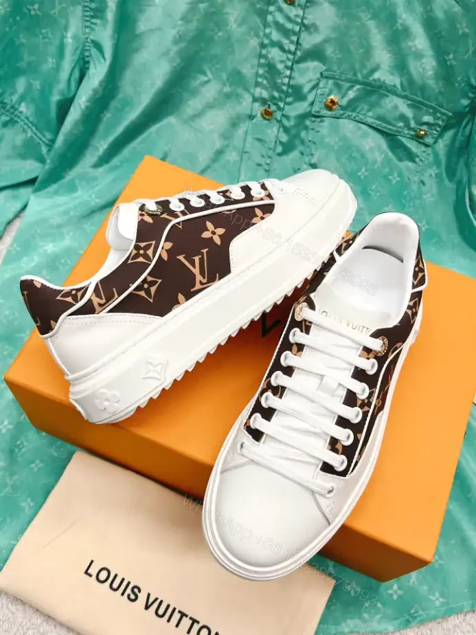 View 3 of LV TIME OUT SNEAKER – LSVM043