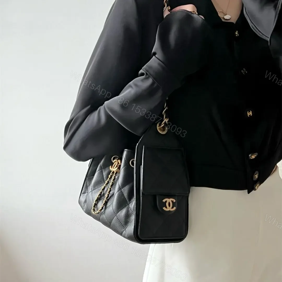 View 16 of 高仿Chanel*26C系列AS5631小牛皮腋下單肩包Mini黑色免檢版