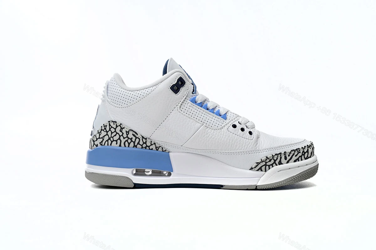 View 3 of (GET)Air Jordan 3 Retro UNC CT8532-104