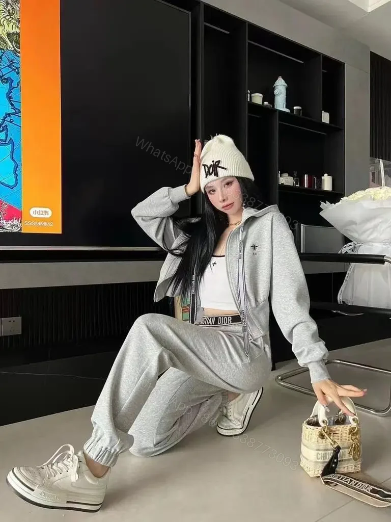 DIOR — view 1