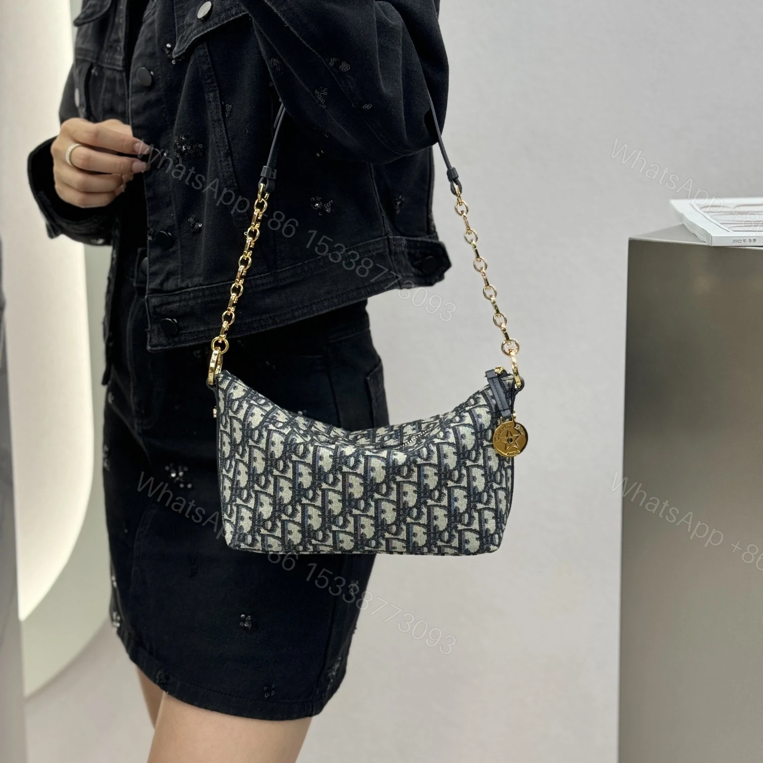 View 21 of 高仿Dior*Star系列S3202M928鏈條單肩腋下包印花免檢版
