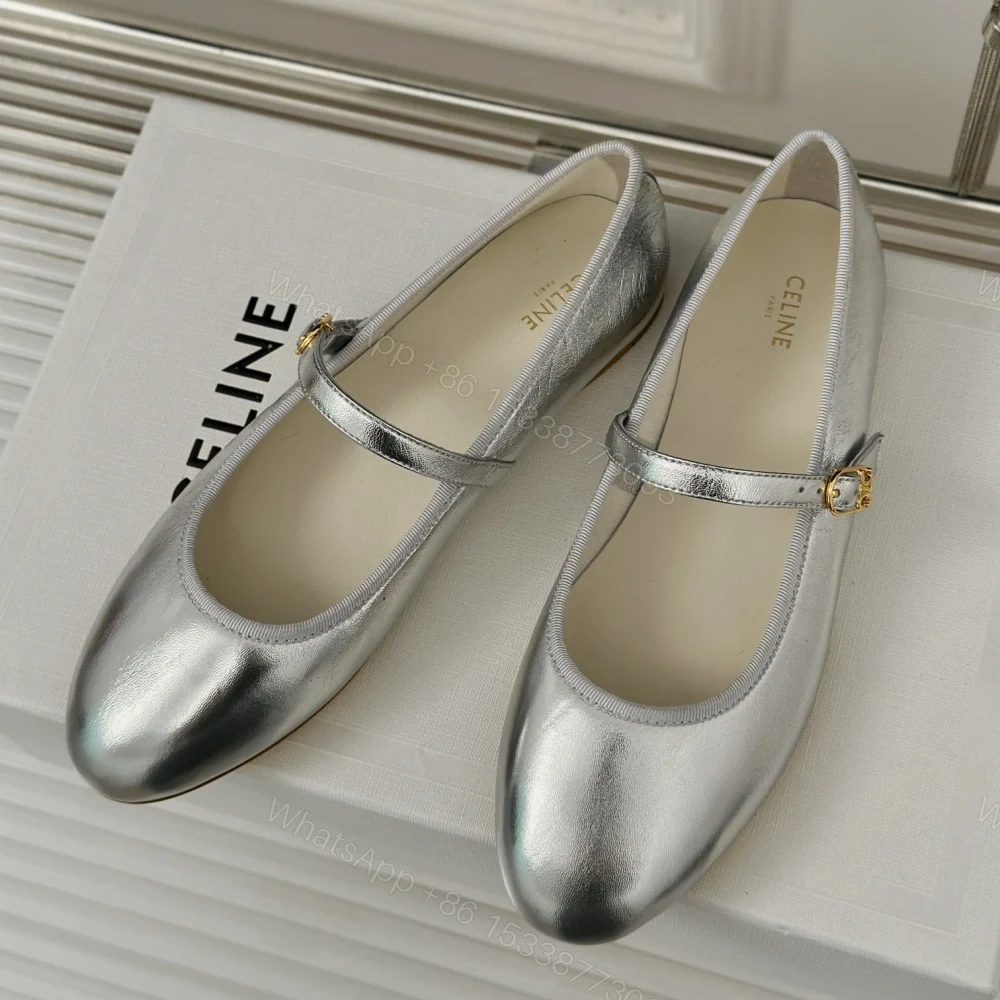 View 3 of 高仿Celine*345703555復古瑪麗珍單鞋金屬漆銀色免檢版