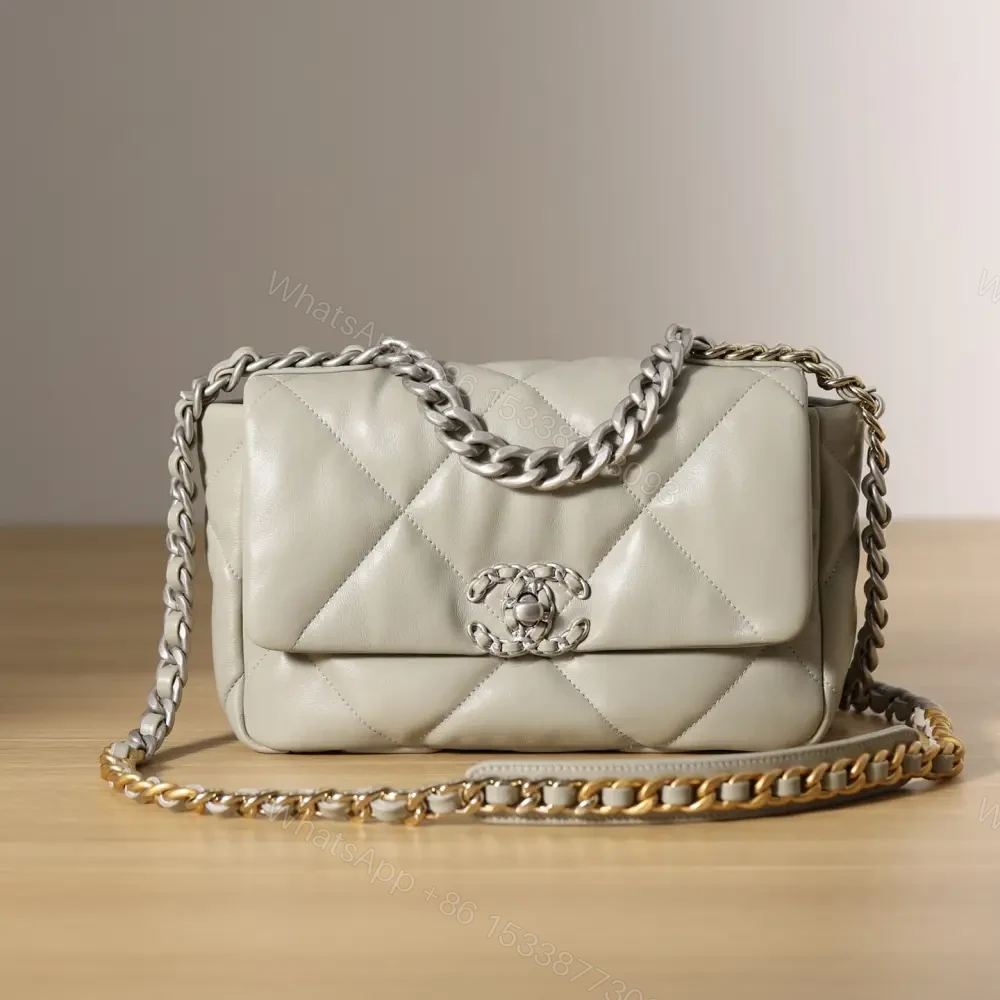 高仿Chanel*19Bag系列羊皮單肩包灰色免檢版 — view 1