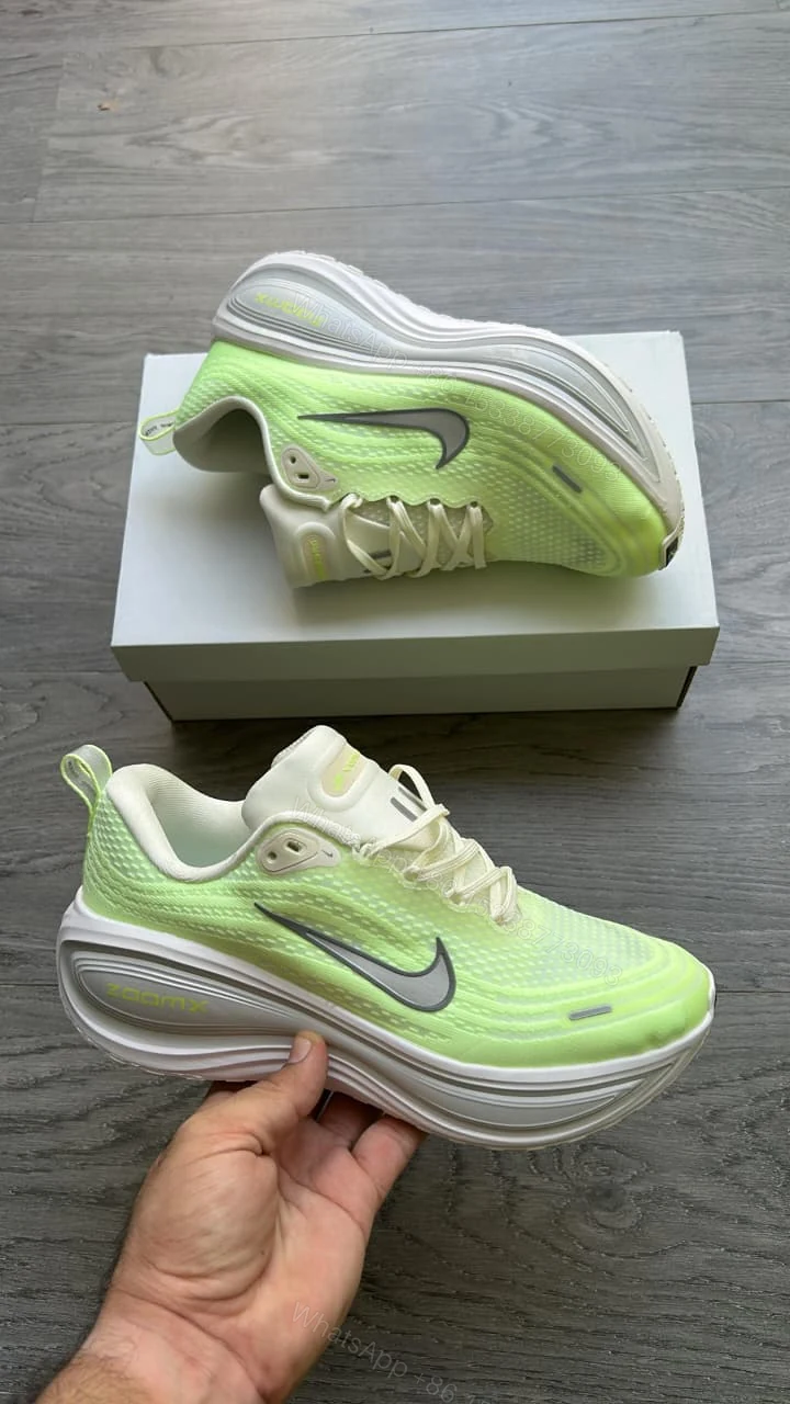 View 5 of First Copy Nike Vomero Plus