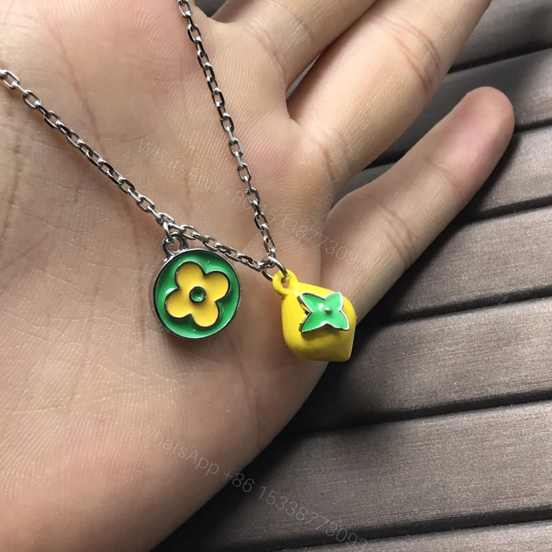 View 5 of EN – Lux LV Necklaces 059
