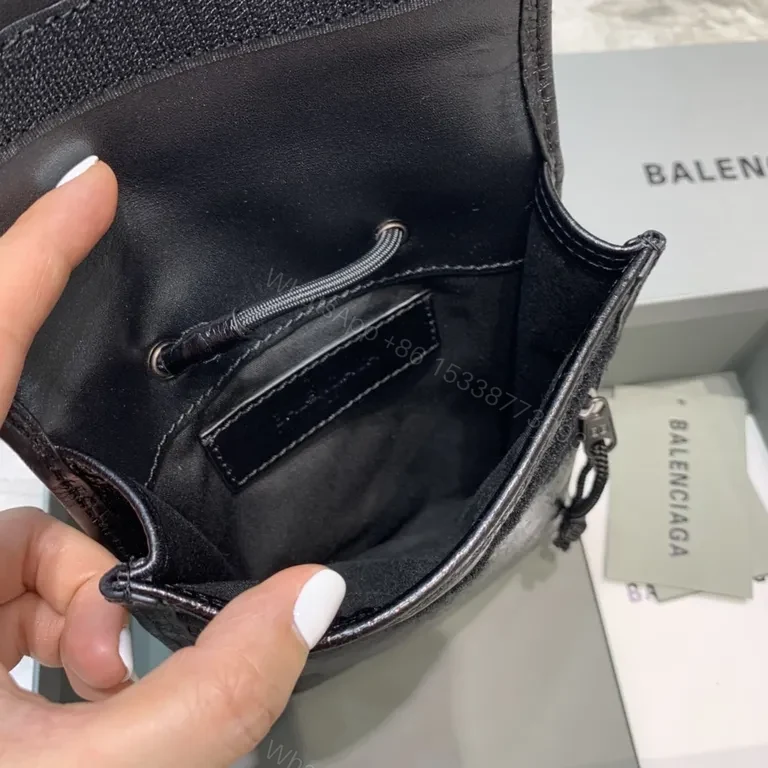 View 5 of Polished Leather Crossbody â€” Compact, Premium Everyday Style