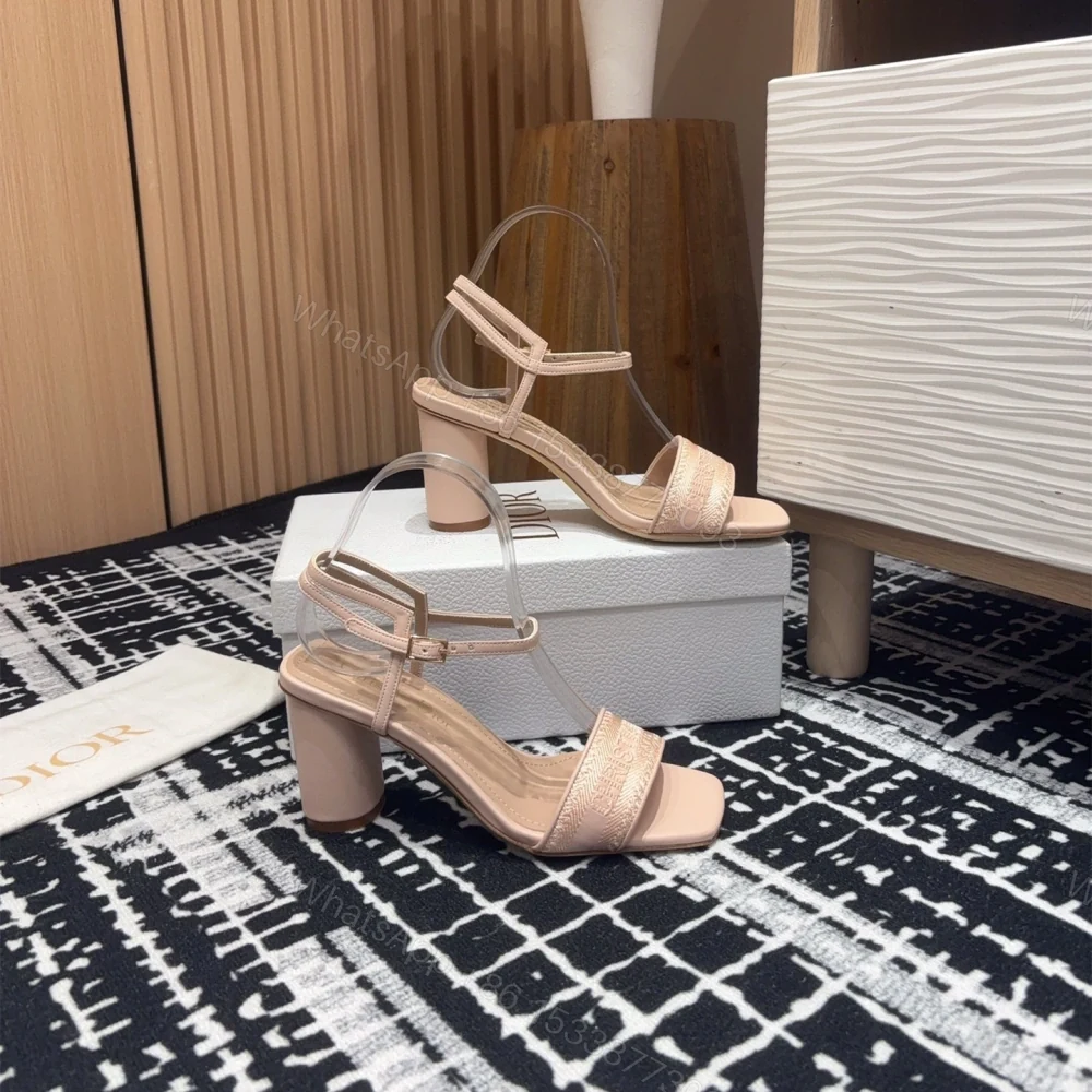 View 7 of 高仿Dior*Dway系列KDQ895一字高跟刺繡涼鞋裸色免檢版