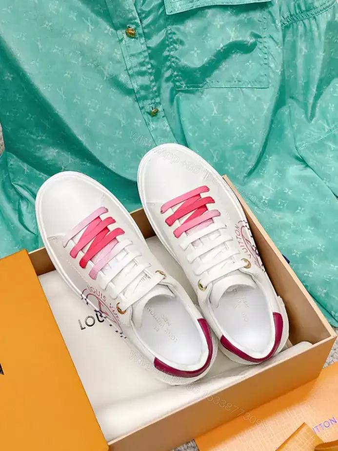 View 7 of LV TIME OUT SNEAKER – LSVM026