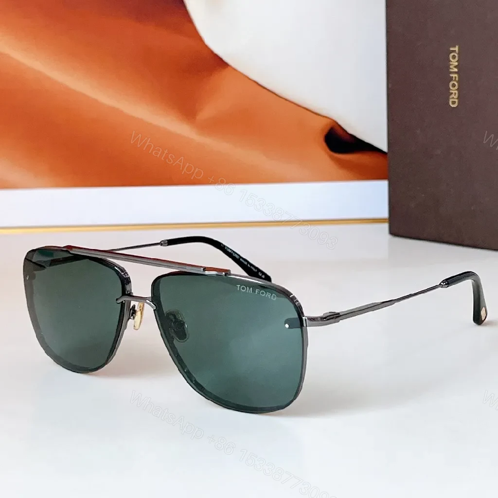 Matte Black Aviator Sunglasses: Polarized Gradient Lenses — view 1