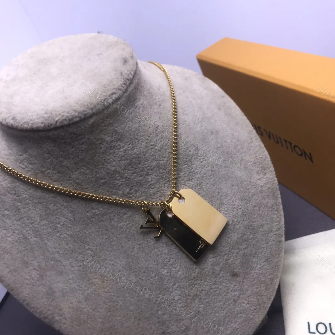 View 3 of EN – Lux LV Necklaces 082