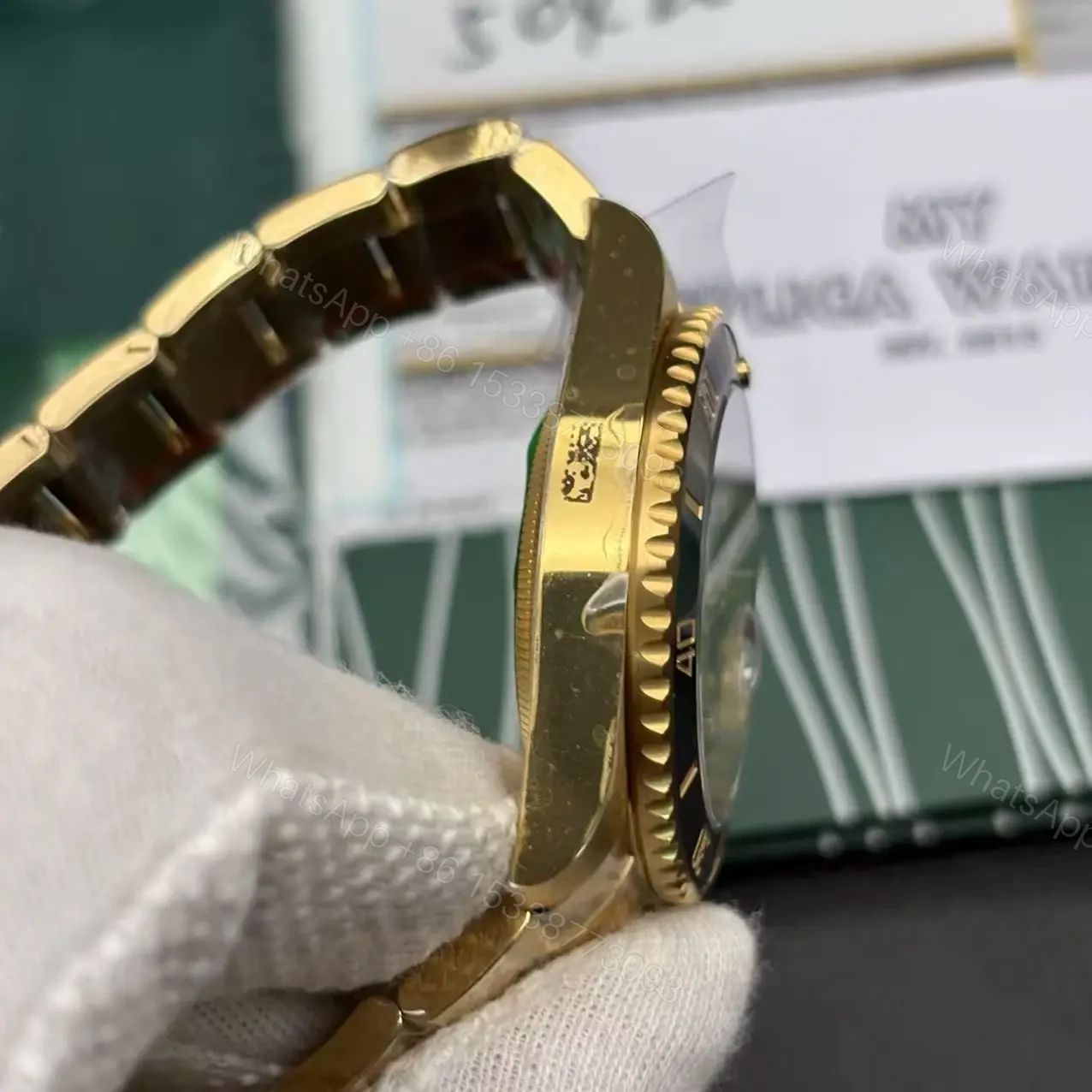 View 7 of Replica Rolex Submariner Gold/Black