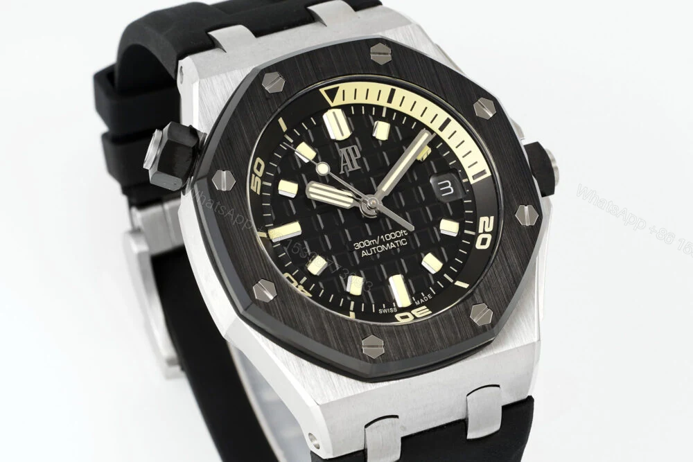 View 2 of Royal Oak Offshore Diver 15720 SS/RU APSF 1:1 Best Edition Black Dial Ceramic Bezel Super Clone