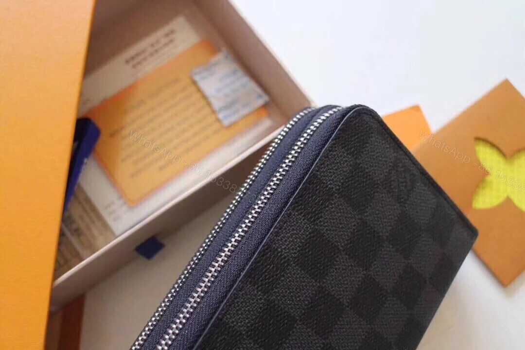 View 2 of LV ZIPPY VERTICAL – LVW4