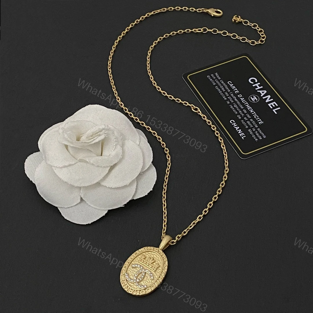 EN – Lux Necklace CHL014 — view 1