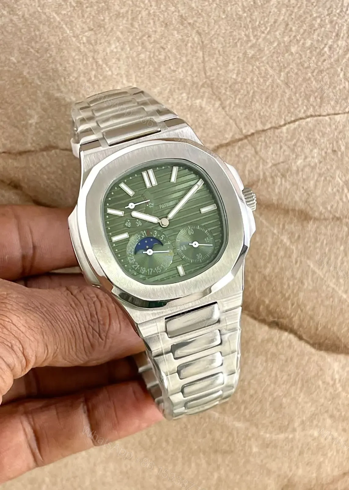View 3 of Patek Philippe NAUTILUS REF