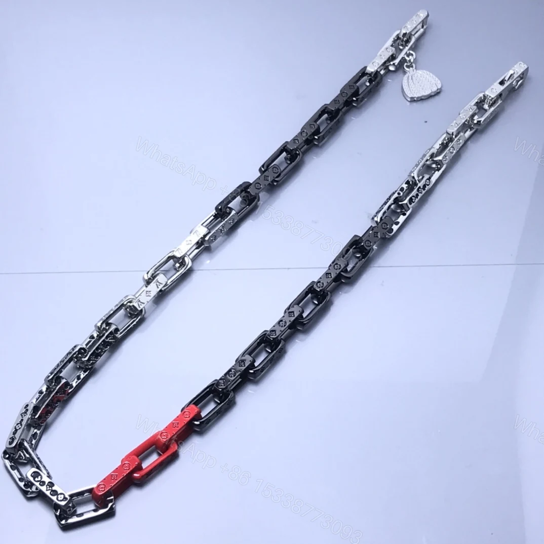 View 4 of EN – Lux LV Necklaces 041