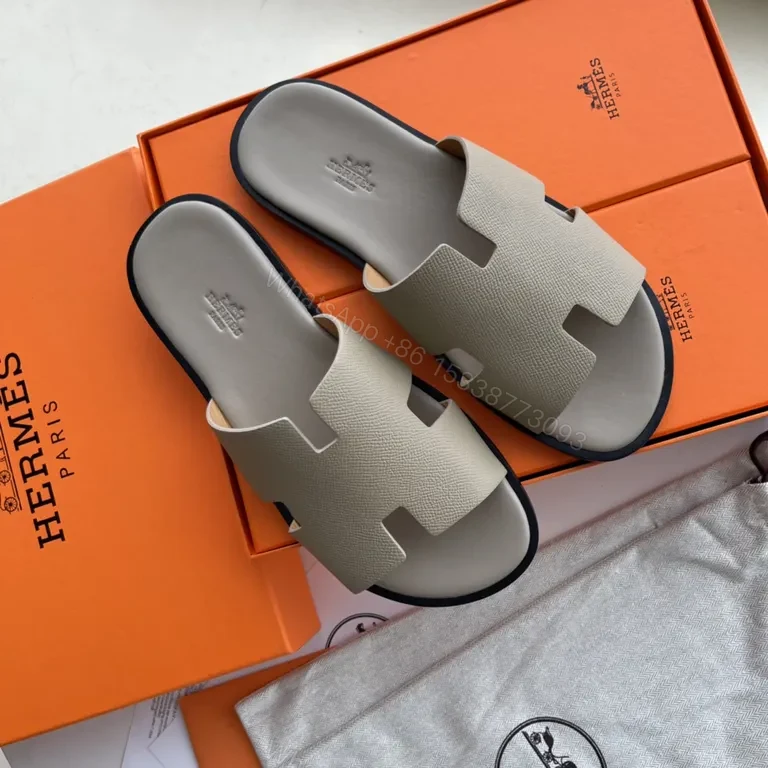 Hermà ̈s Oran–Inspired Calfskin Sandals: Luxury Comfort — view 1