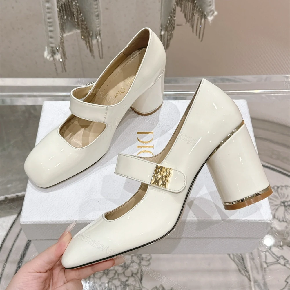 View 3 of 高仿Dior*Miss系列KVV321方頭粗跟單鞋8CM白色漆皮免檢版
