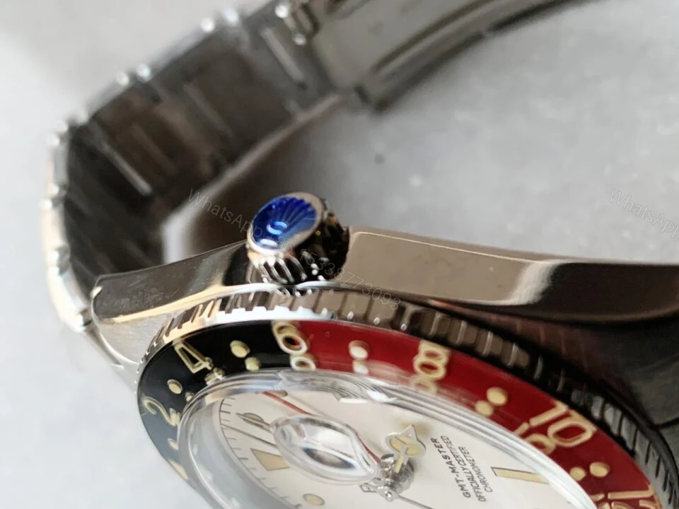 View 5 of VINTAGE Rolex GMT Master 6542 Black/Red Bezel White Dial A2836