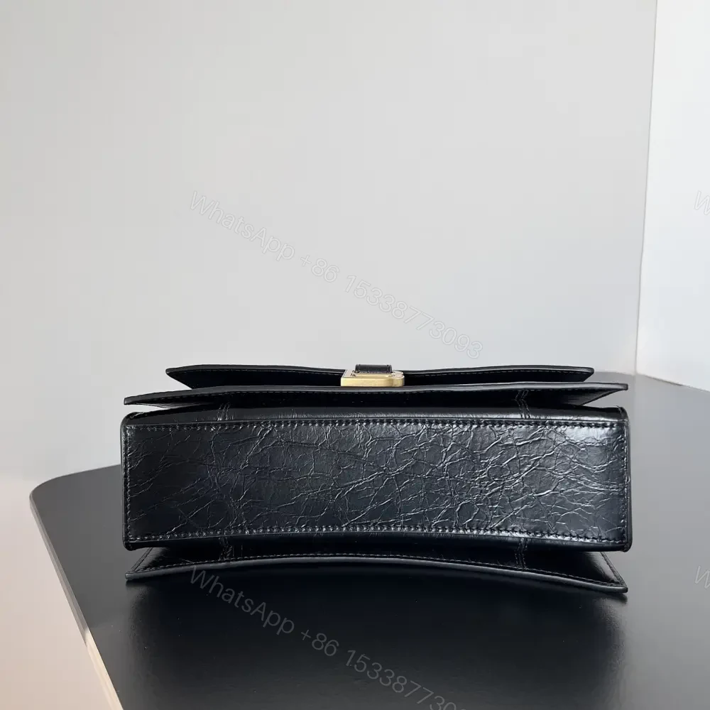 View 4 of 高仿BalenciagaCrush系列單肩包黑金XS