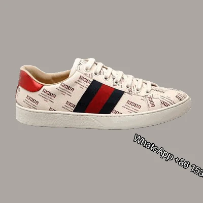 GUCCI STAMP PRINT SNEAKER – GC41 — view 1